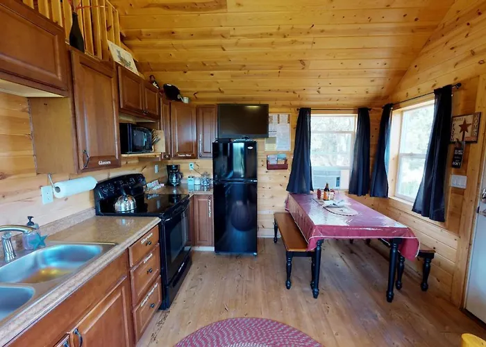 White Pine Cabin By Canyonlands Lodging